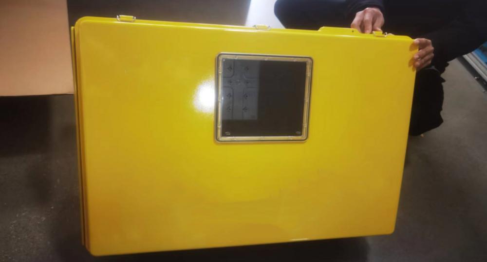 Plastic enclosure in custom colors